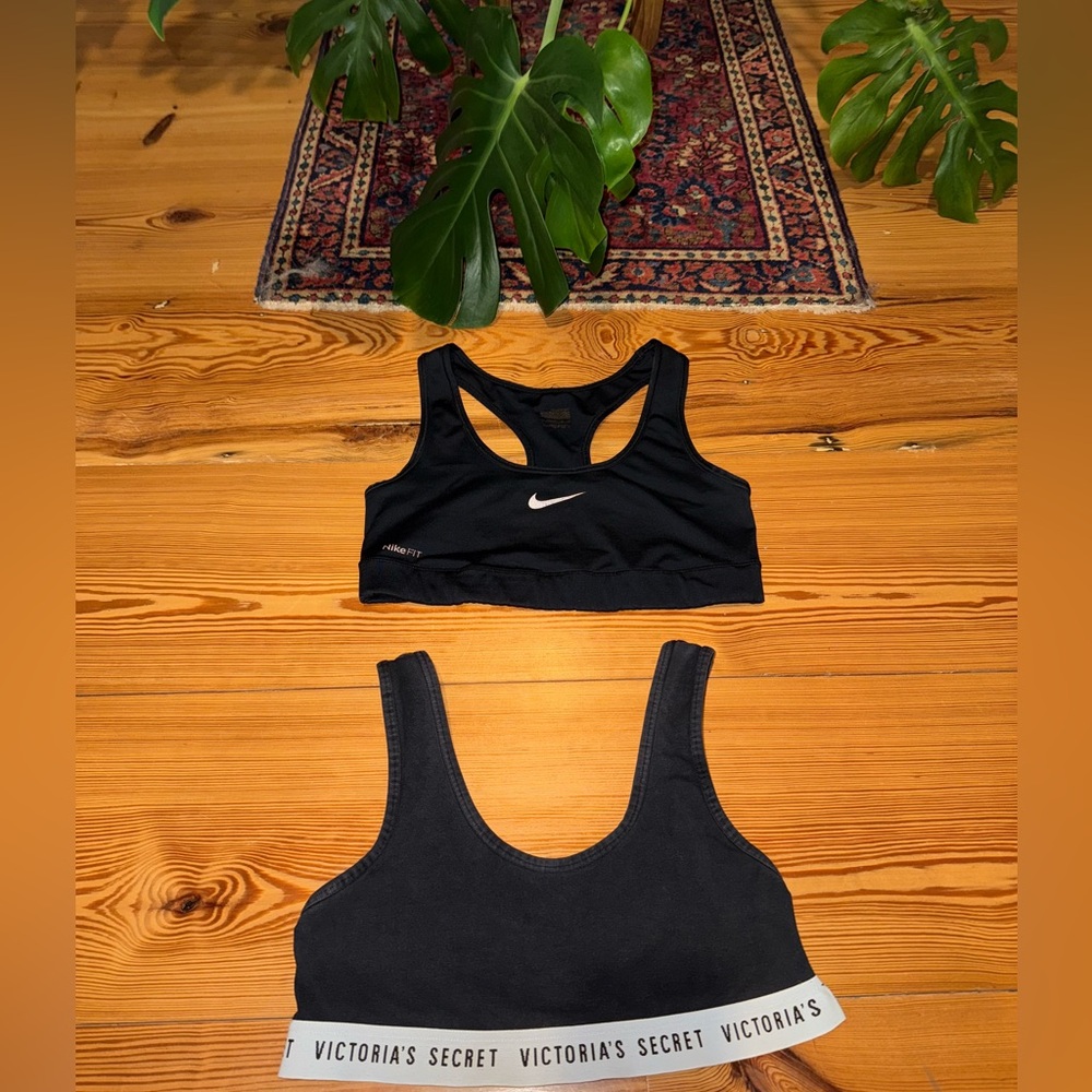 Nike Dri-FIT & Victoria's Secret Sports Bras - excellent pre-loved! Both Sz Med🖤